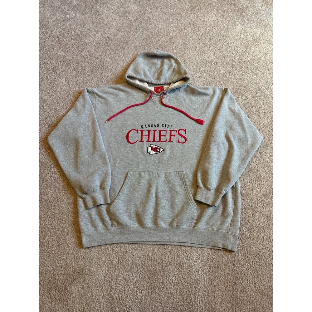 Vintage Kansas City Chiefs Embroidered Men’s Hoodie Size XL